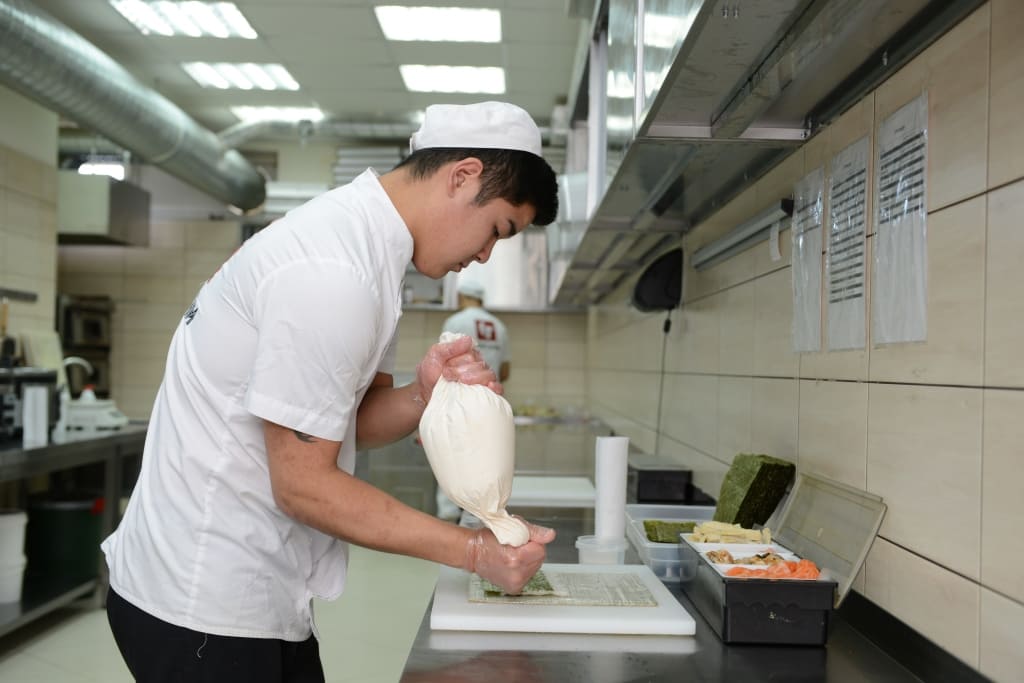 Команда «Sushitime» за работой